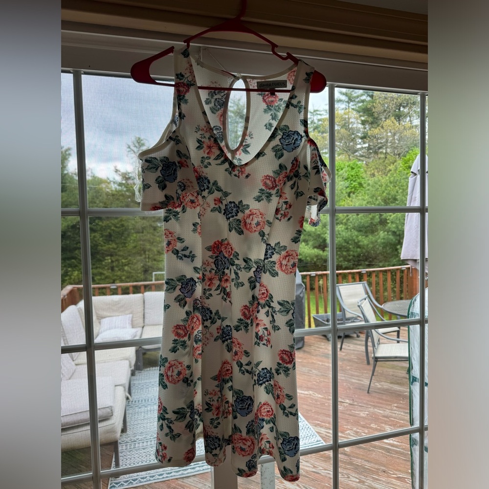 Floral dress- worn once